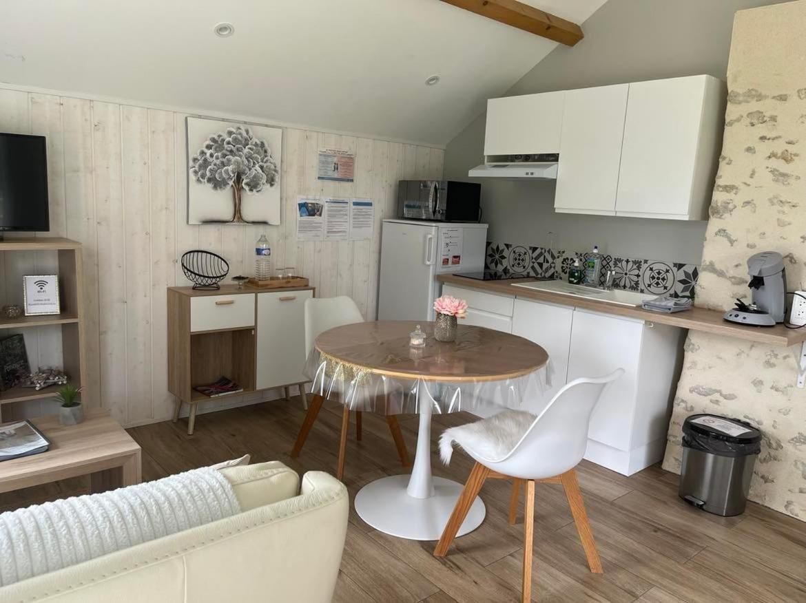 Gîtes&SPA du Bien-être Courgains Extérieur photo